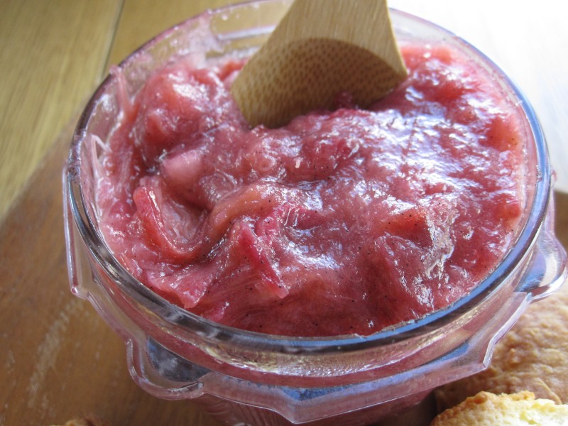Roasted Rhubarb and Vanilla Jam - Cook It Fresh